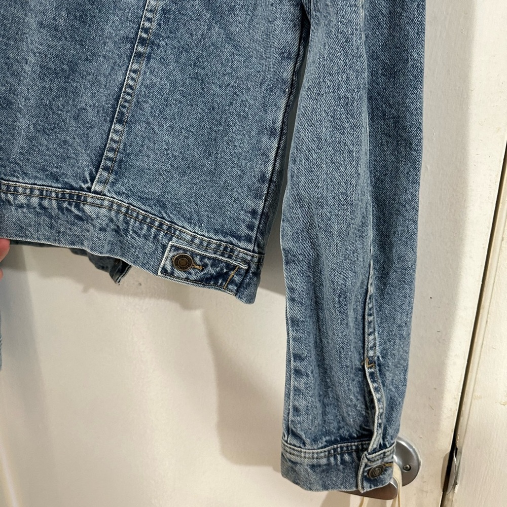 FREE PEOPLE, light indigo denim jean jacket, NWT, size medium - Picture 9 of 10